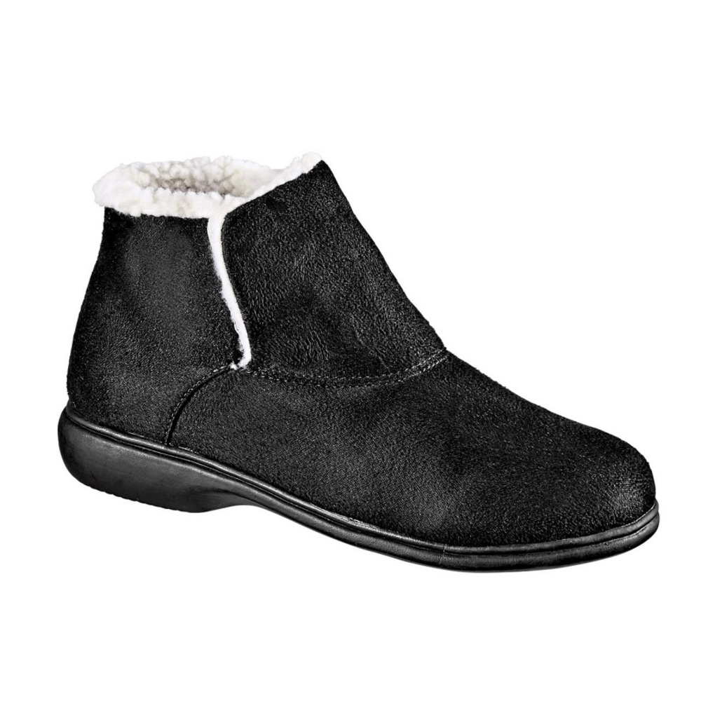Hannah Sherpa Lined Faux Leather Ankle Booties in Black, Size 6W New w/Tag